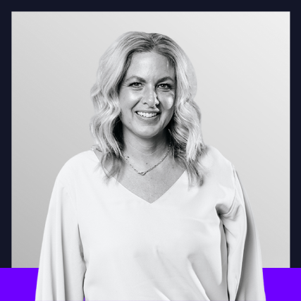 ACQ_Web_2209_Bio-Headshots-MelanieKnueven 1